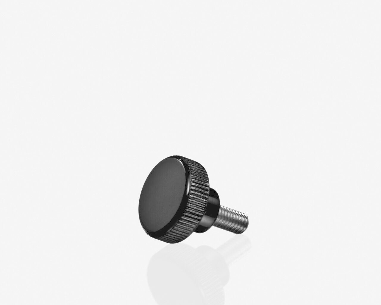 Knurled Screw 0700 A